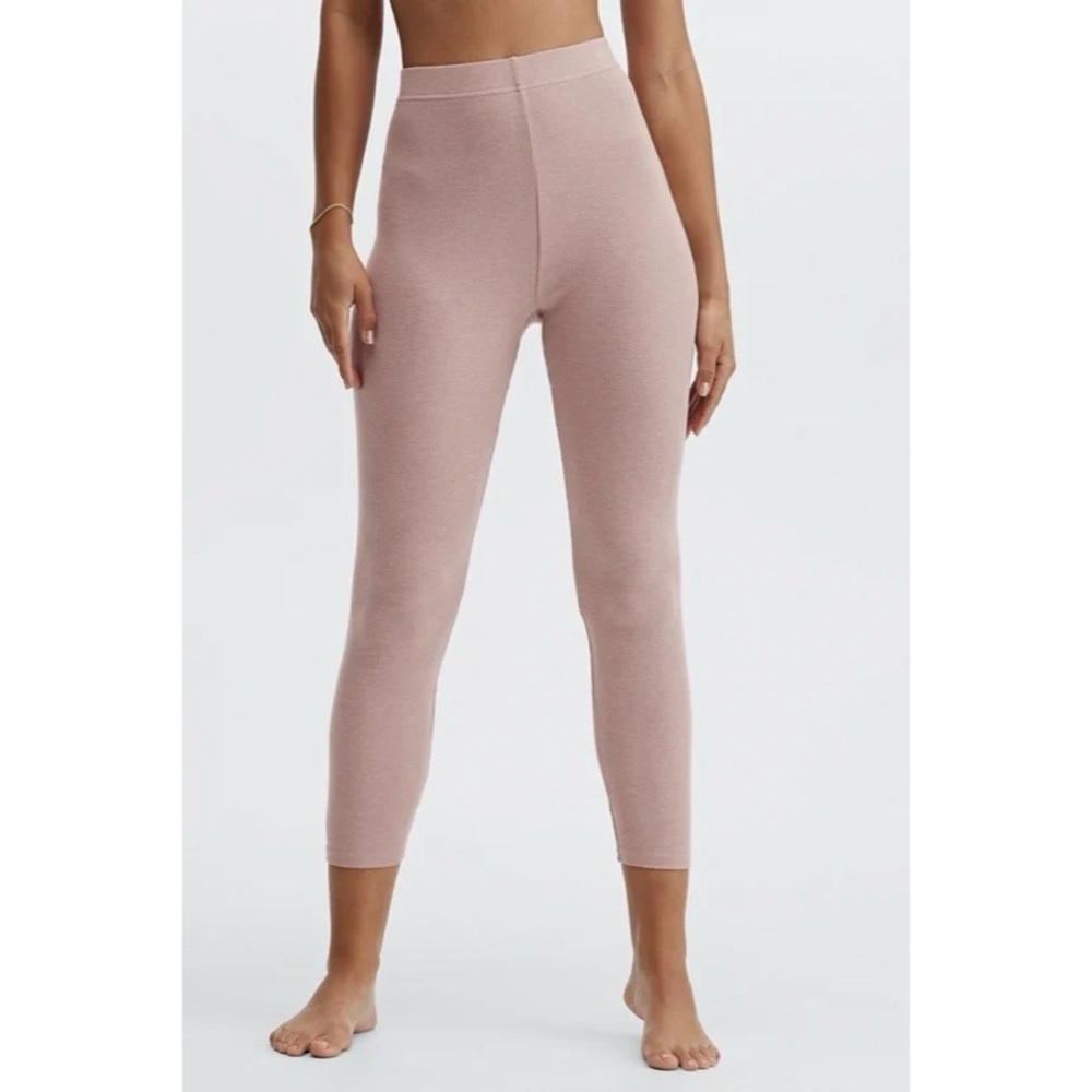 Fabletics restore knit ultra high- waisted leggings in pink dust heather